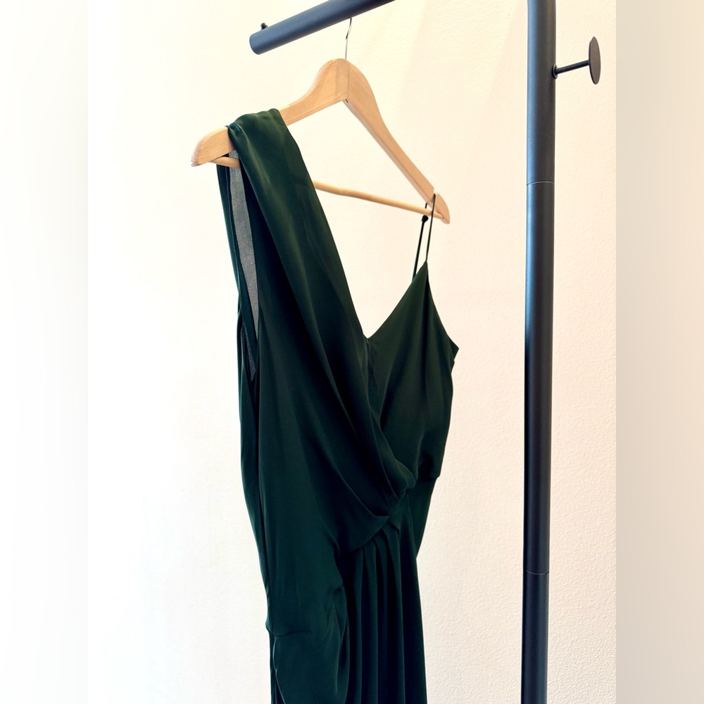 SAMPLE | Haute Hippie | Rosin Grecian One Shoulder Gown | Silk Green | Small - Picture 6 of 9